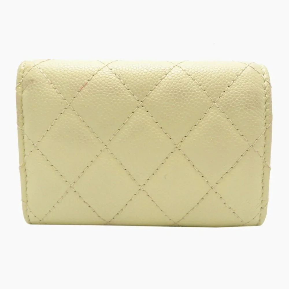 CHANEL White Caviar Leather Wallet